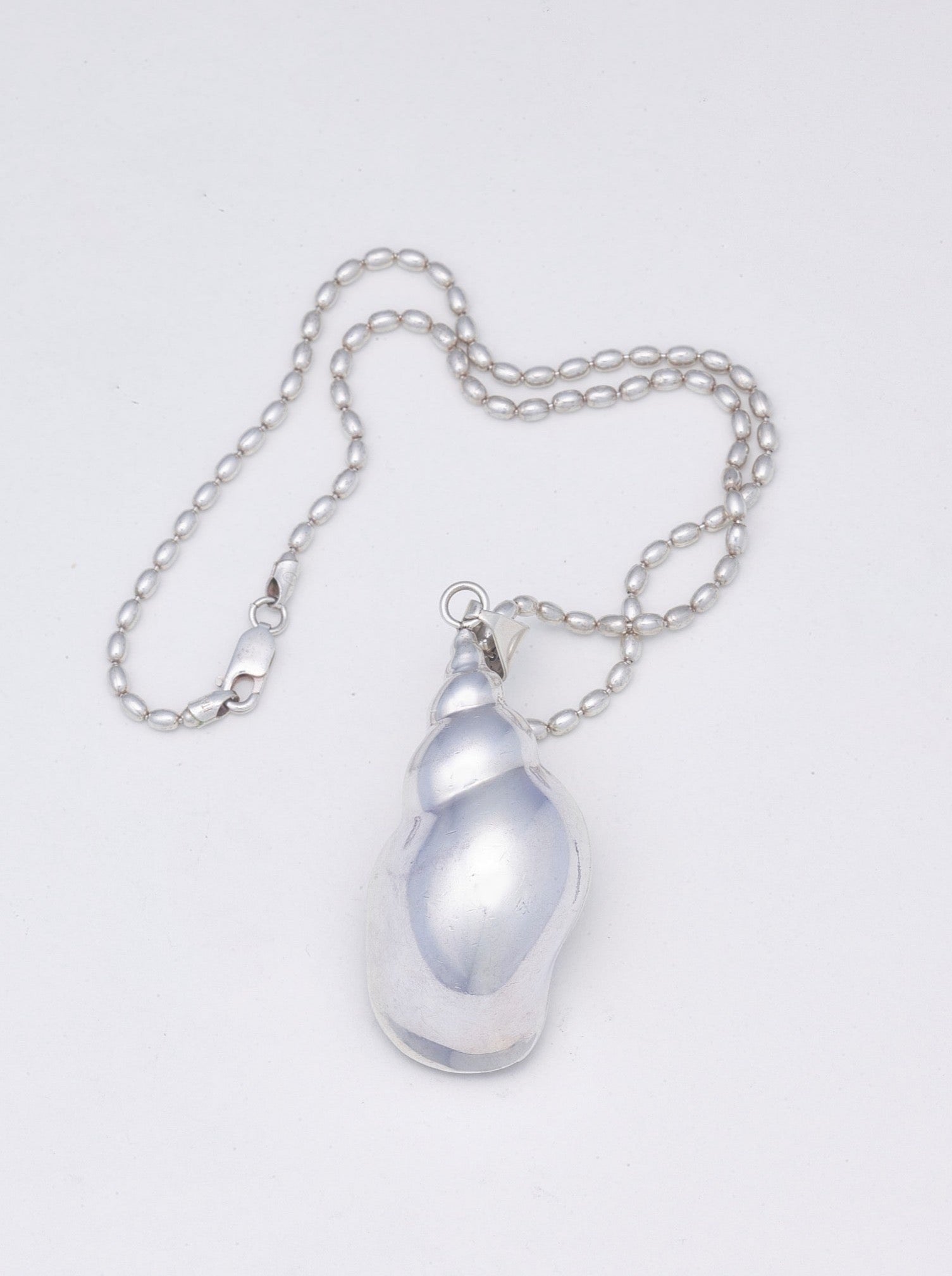 Large Shell Motif Pendant with Necklace